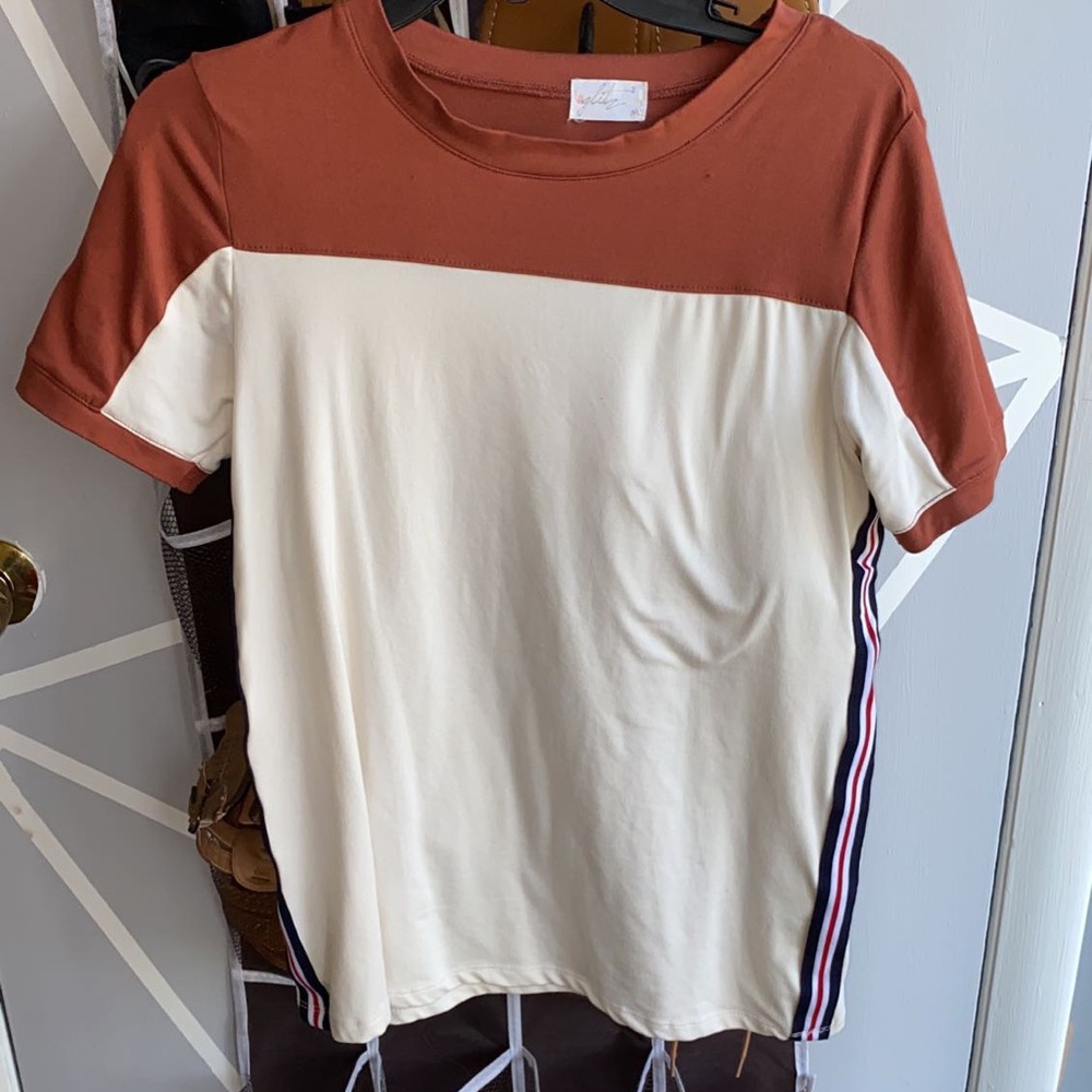 Shirt with stripes